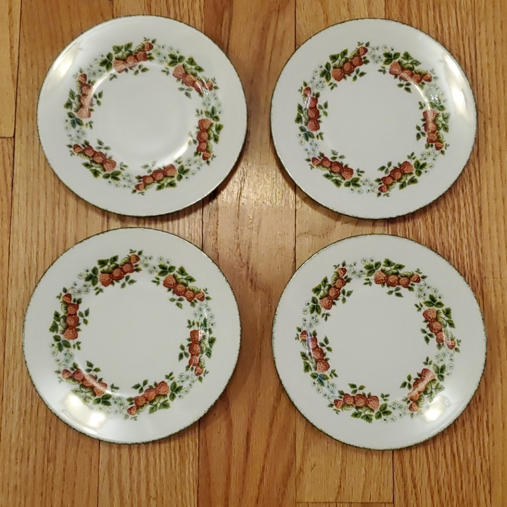 Lazeyras Limoges 7" Plates - set of 4 - Strawberries